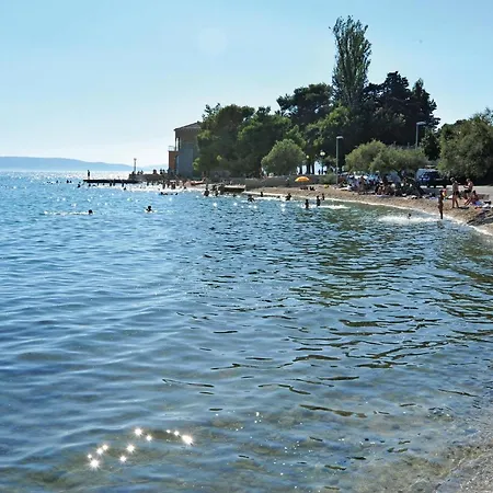 Сasa de vacaciones Five-bedroom In Kastel Kambelovac Kaštela